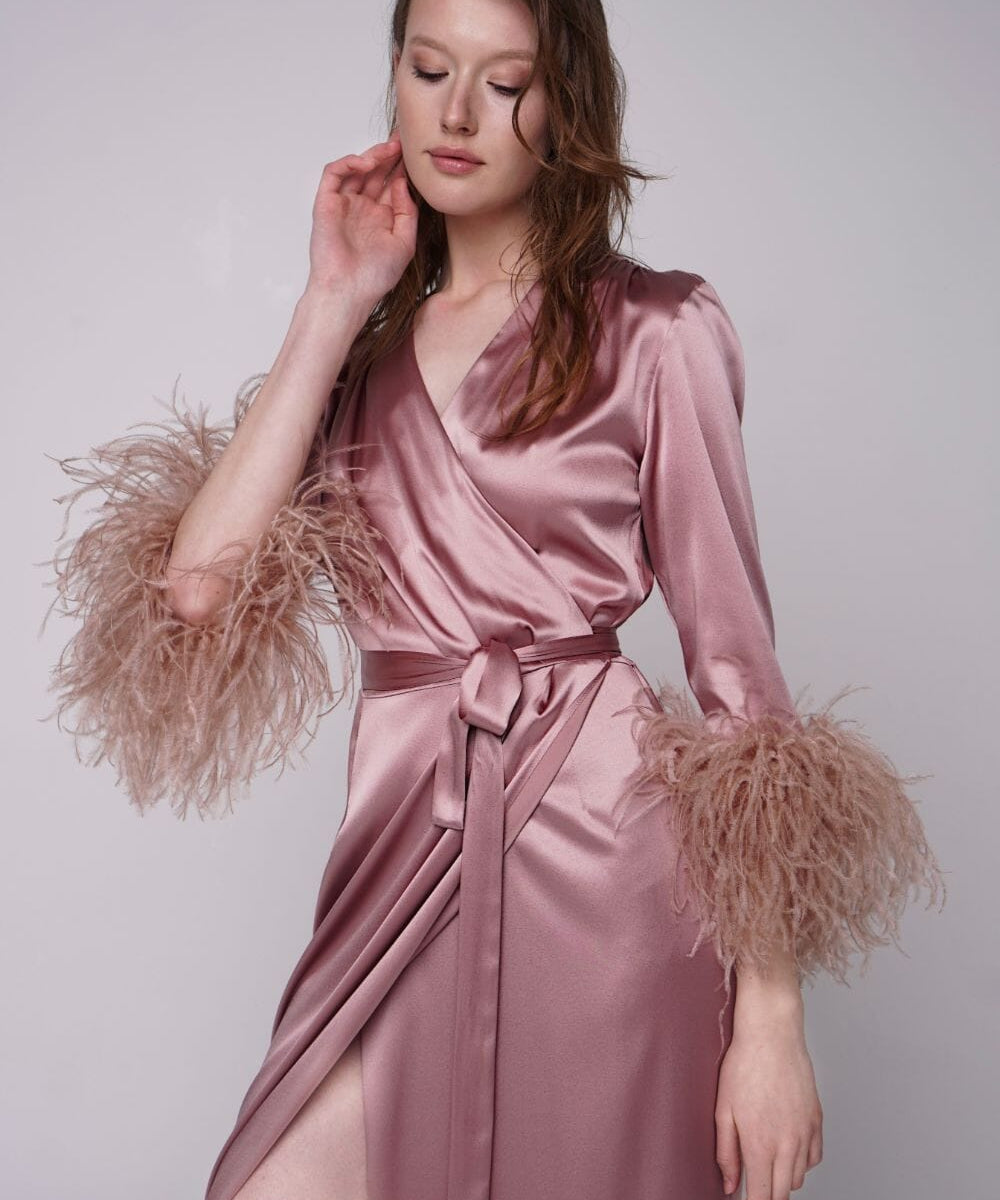  Glimmering Secret Robe Blush Amoralle
