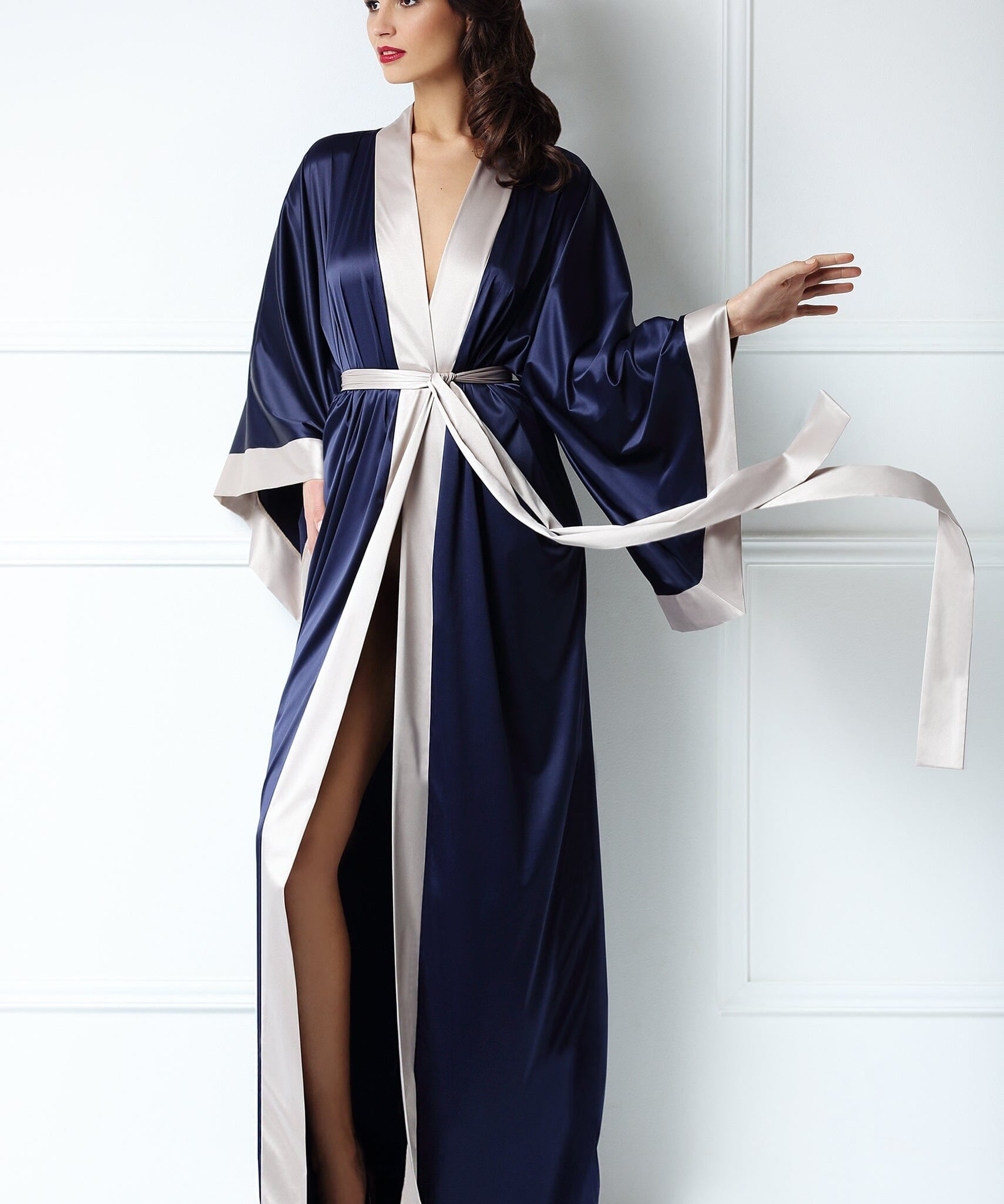 Sapphire Satin Kimono - Robe Product Amoralle