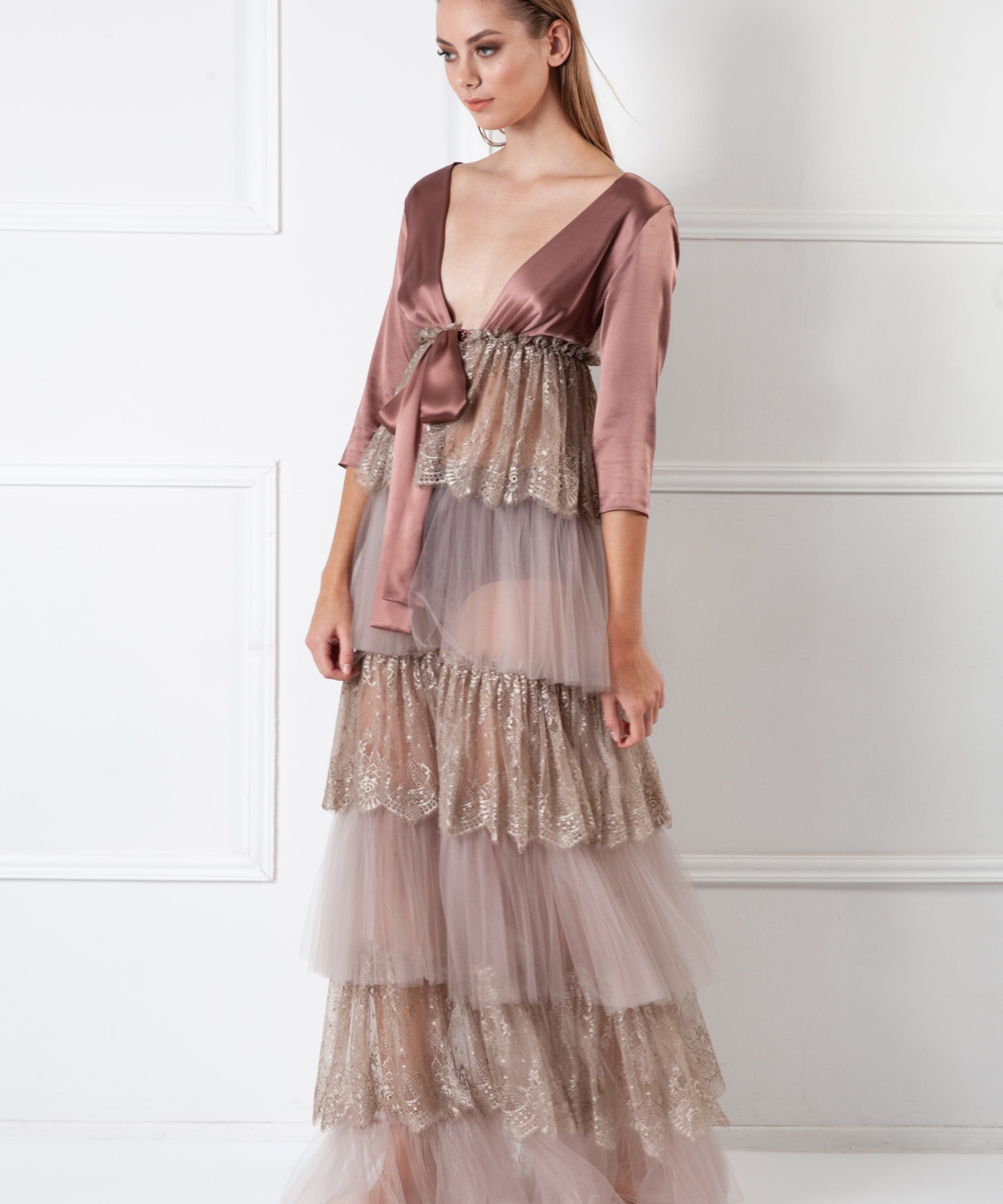  Shadow Bloom Robe Powder Amoralle