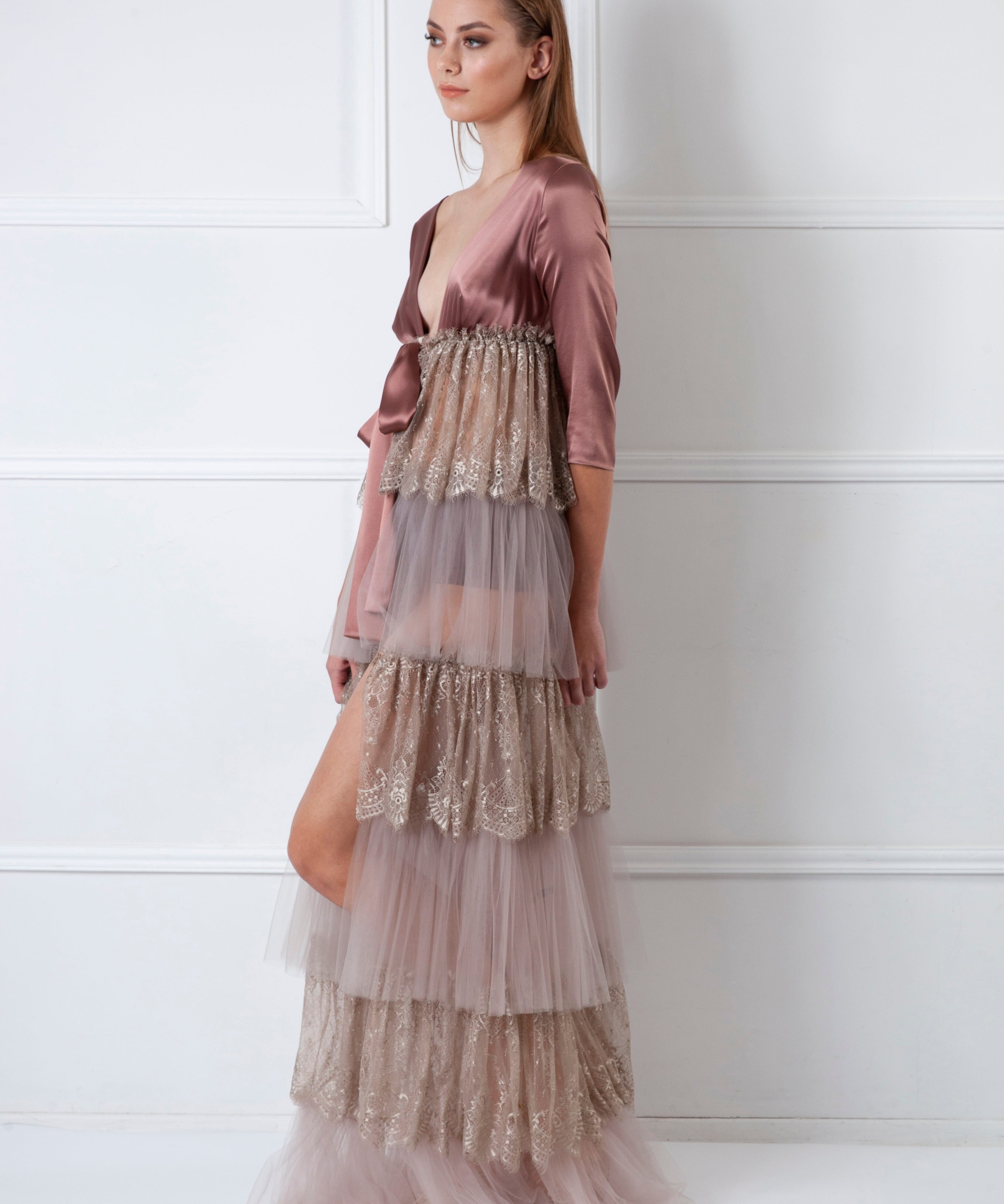  Shadow Bloom Robe Powder Amoralle