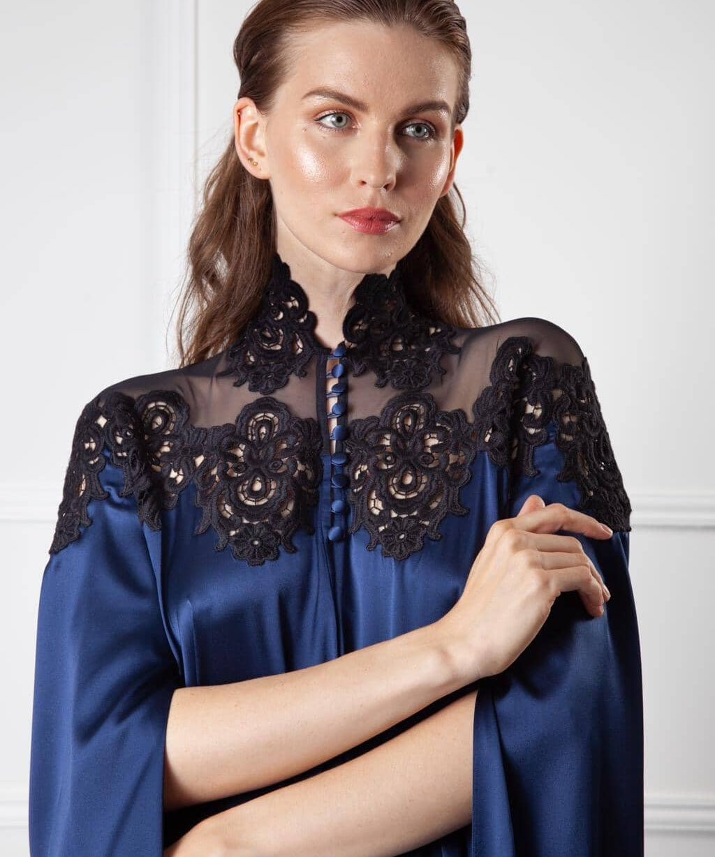  Silk Temptation Robe Black Amoralle